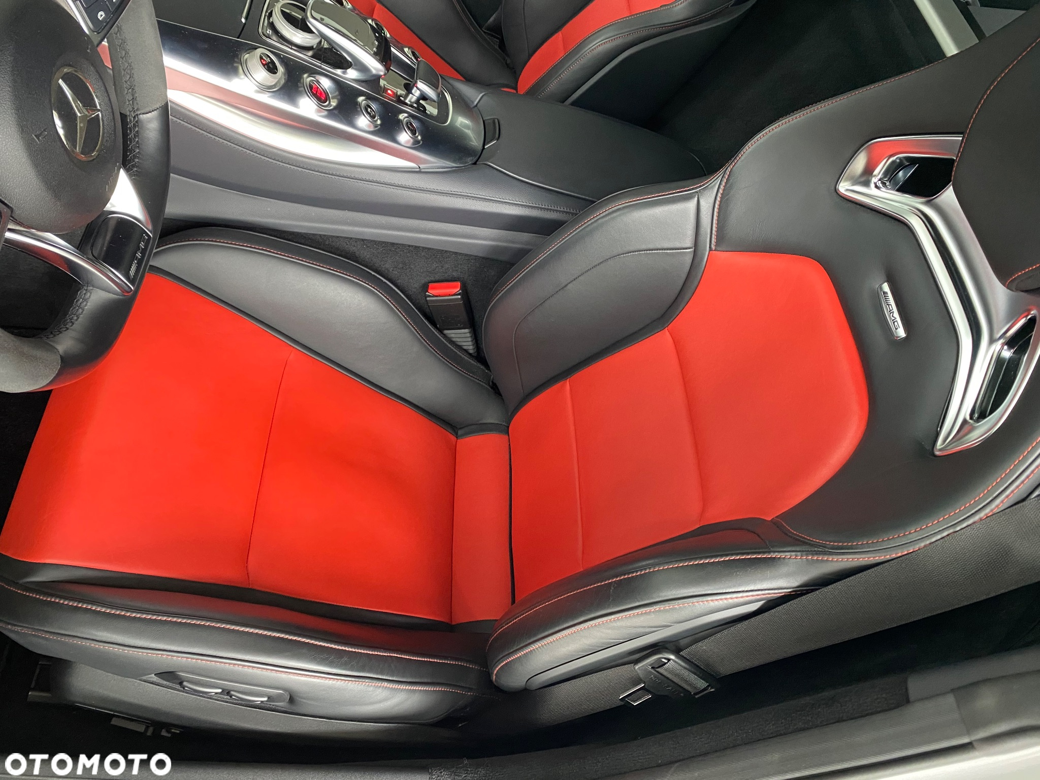 Mercedes-Benz AMG GT Standard - 24