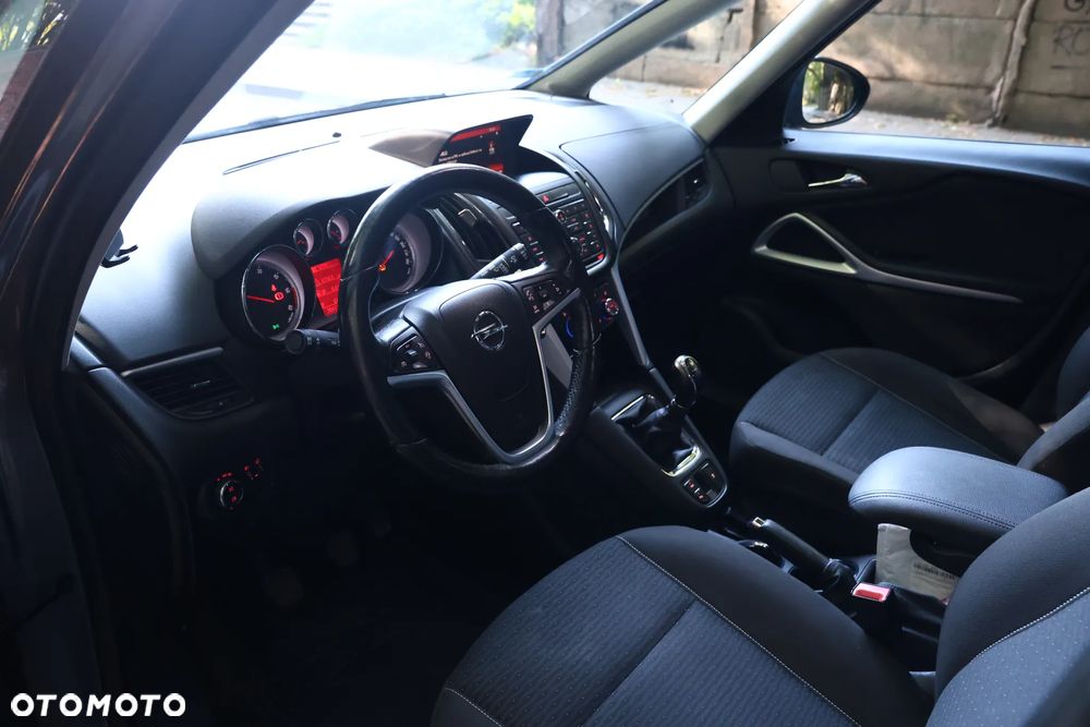 Opel Zafira 1.6 CDTI Enjoy S&S - 32