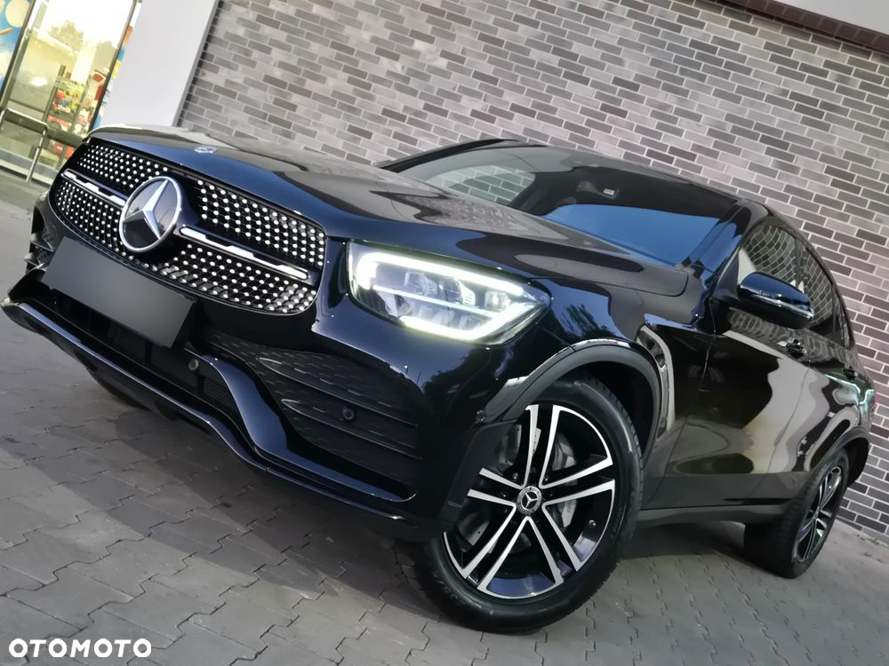 Mercedes-Benz GLC GLC-Coupe 220 d 4Matic 9G-TRONIC AMG Line - 9