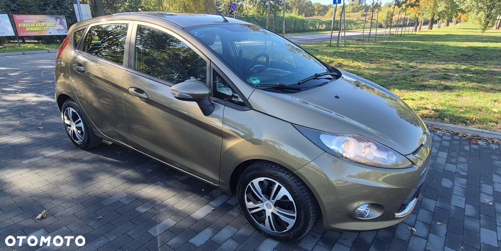 Ford Fiesta - 15