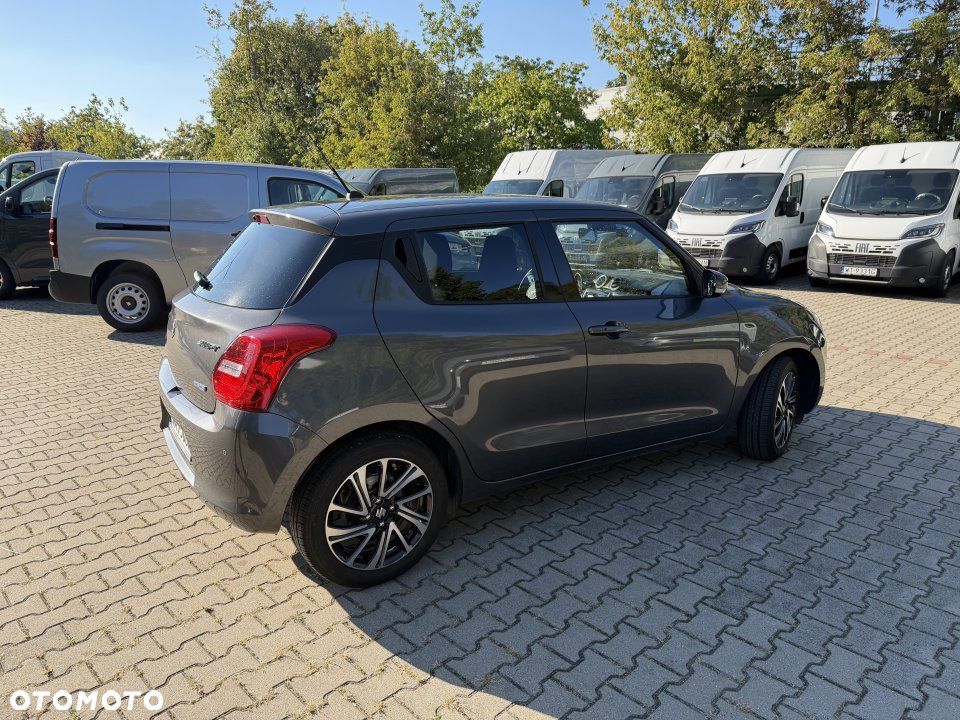 Suzuki Swift 2023 photo 5