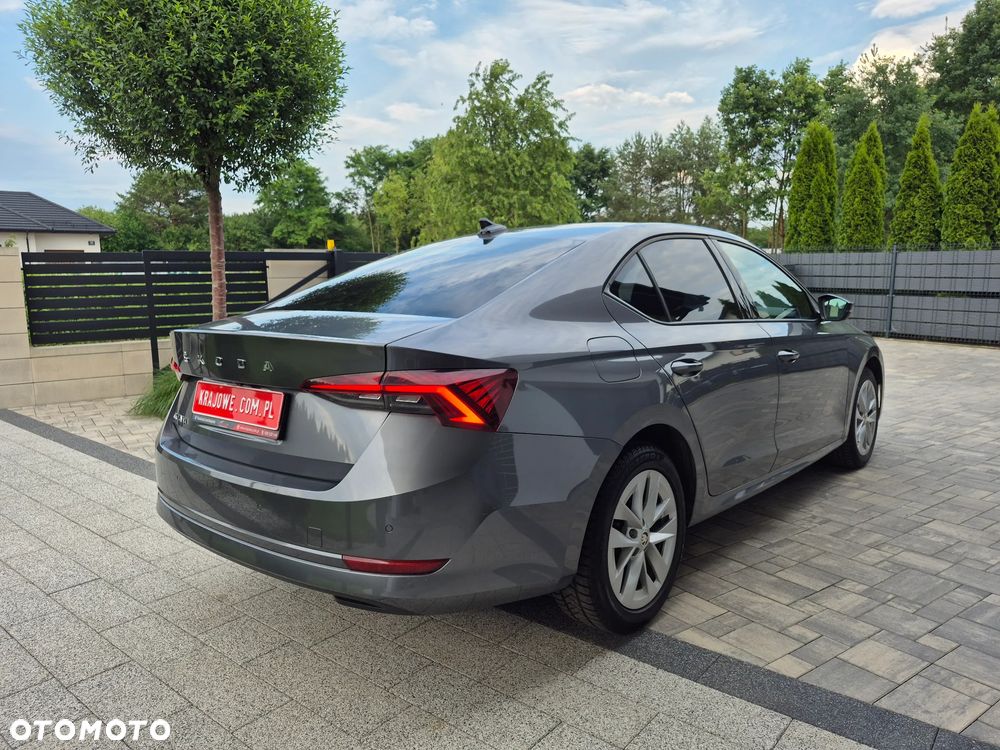 Skoda Octavia 1.5 TSI ACT Ambition - 4