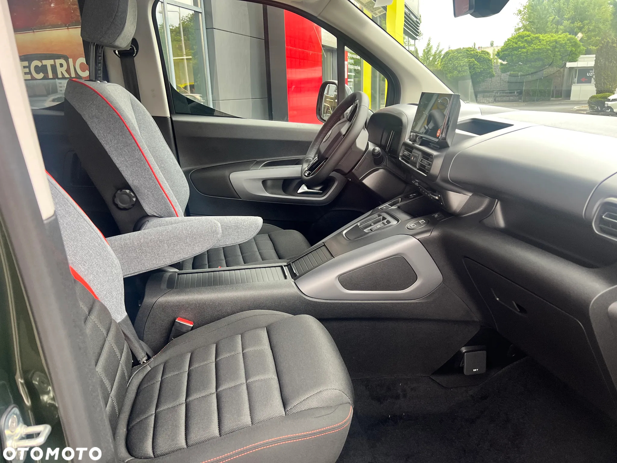 Citroën Berlingo XL 1.5 BlueHDI Max S&S EAT8 - 25