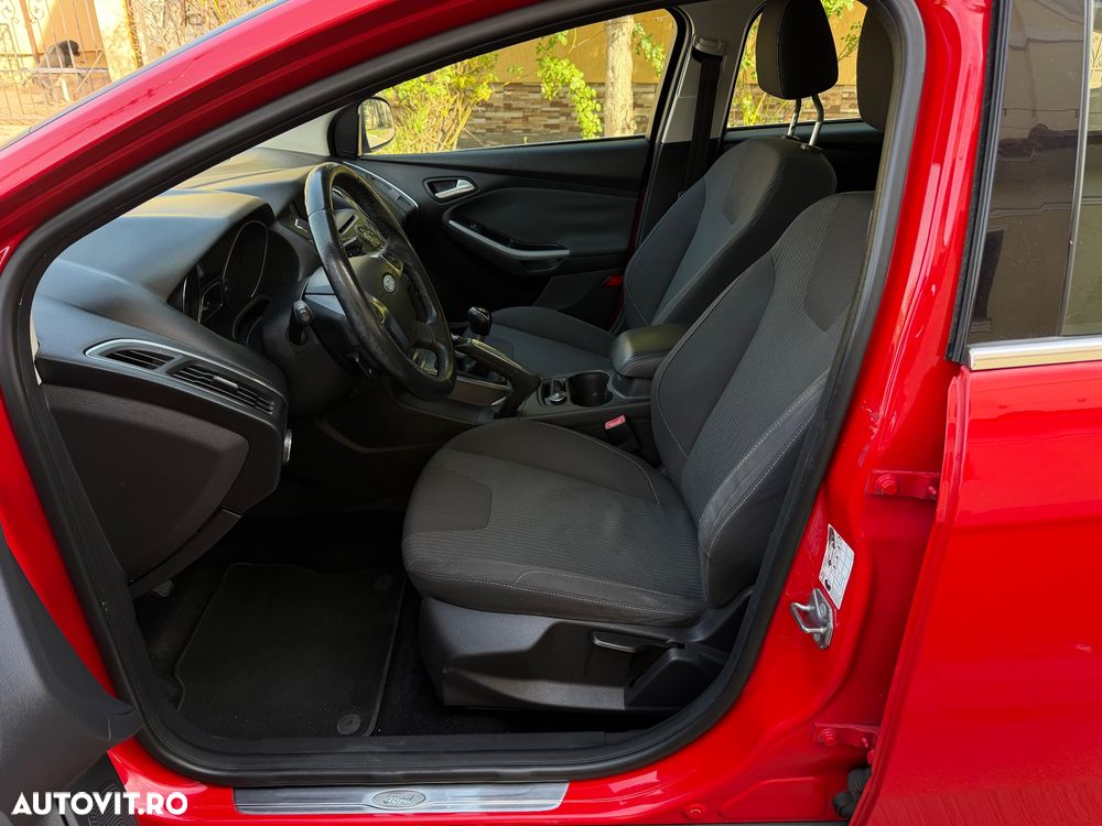 Ford Focus 1.6 TDCI DPF Trend - 13