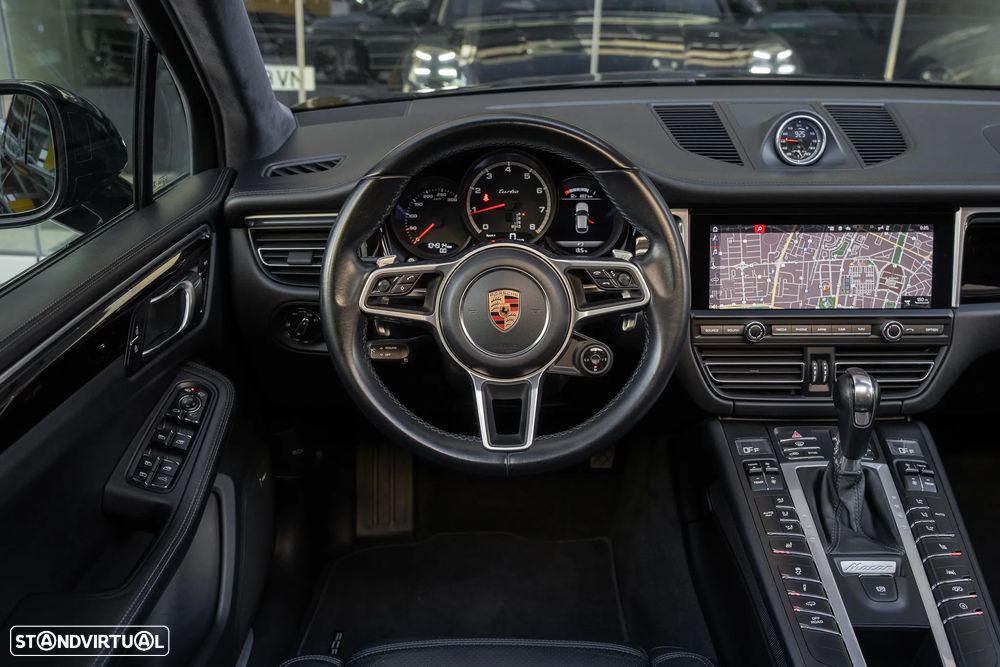 Porsche Macan Turbo PDK - 15