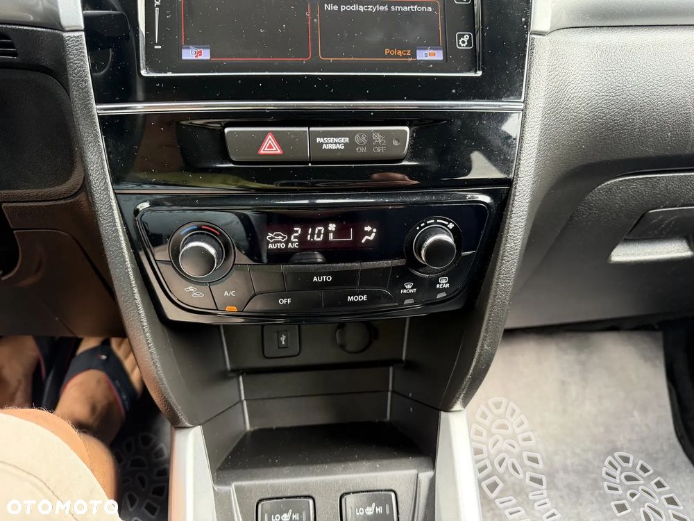 Suzuki Vitara 1.6 Premium 2WD - 9