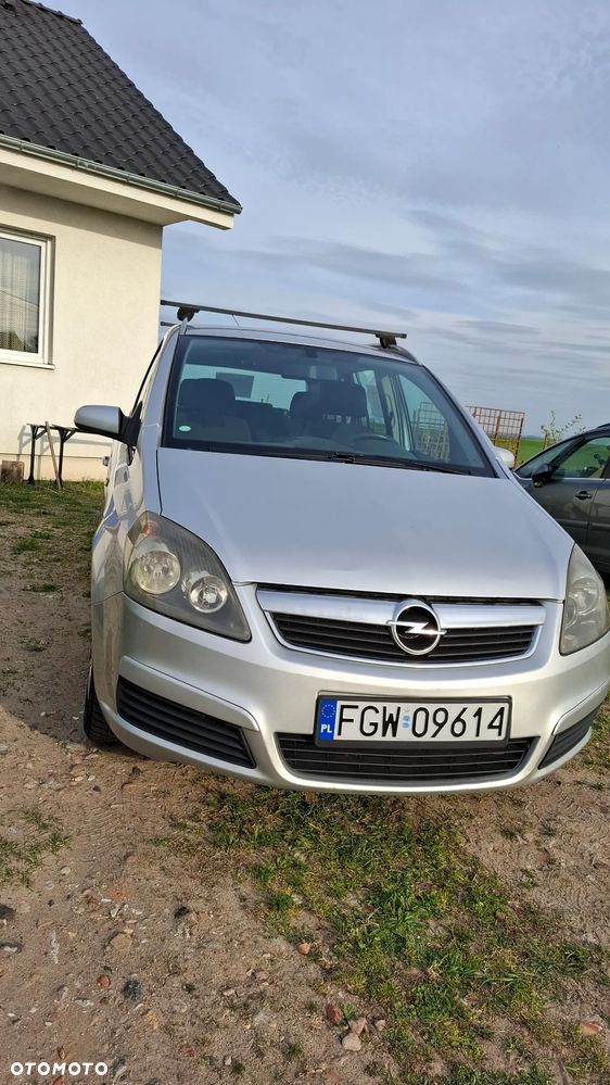 Opel Zafira 1.9 CDTI - 7