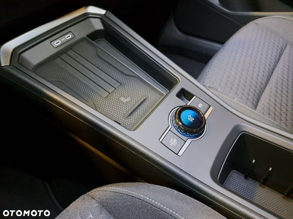 Volkswagen T-Roc - 14