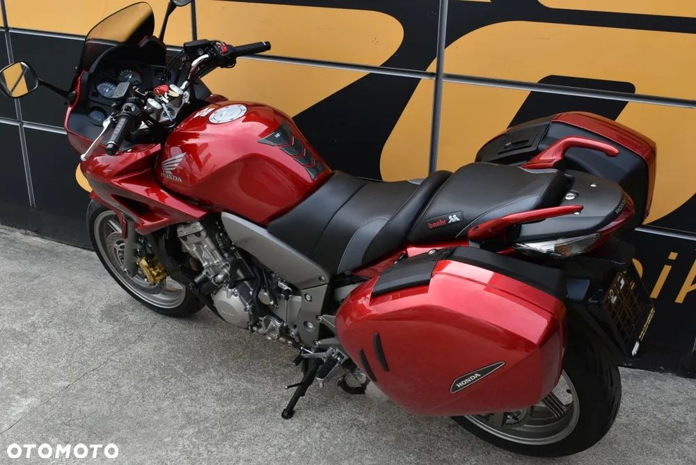 Honda CBF - 9