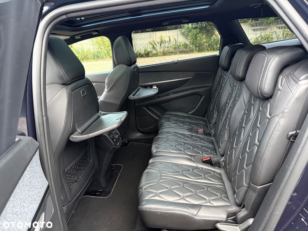 Peugeot 5008 - 24