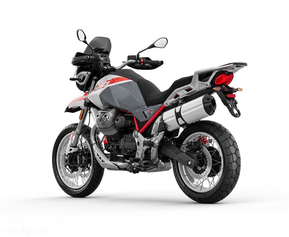 Moto Guzzi V85 - 6