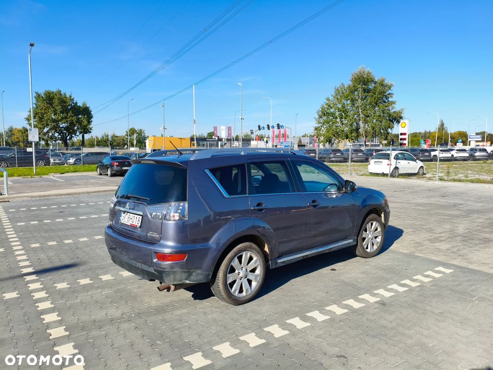Mitsubishi Outlander 2.0 Intense 2WD - 6