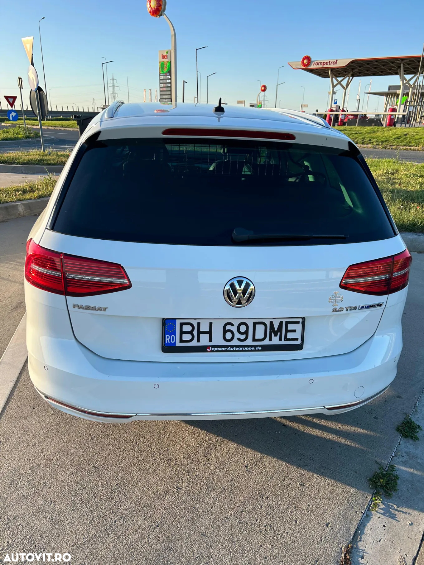 Volkswagen Passat Variant 2.0 TDI Highline - 3