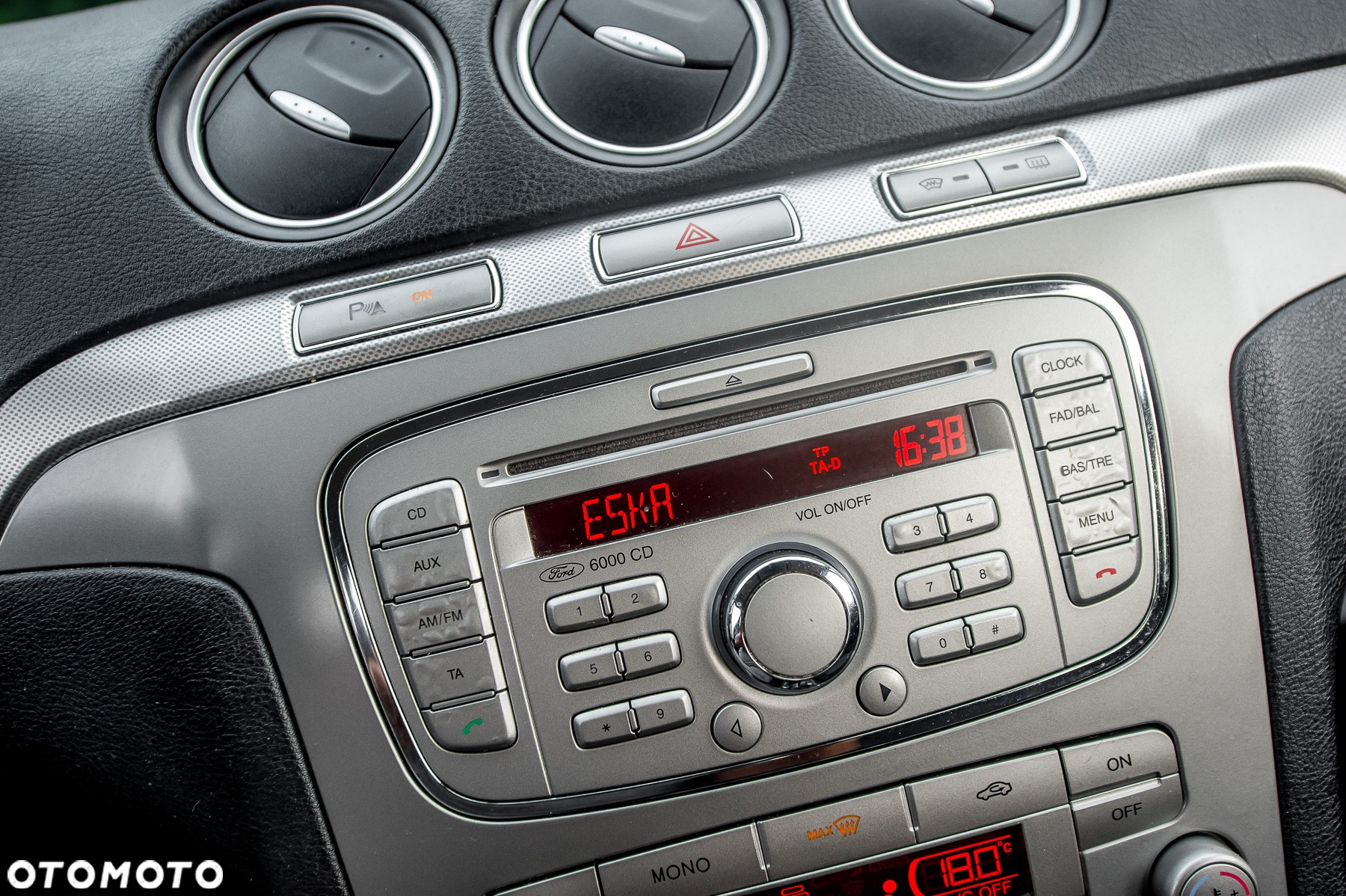 Ford Galaxy 2.0 FF Trend - 26