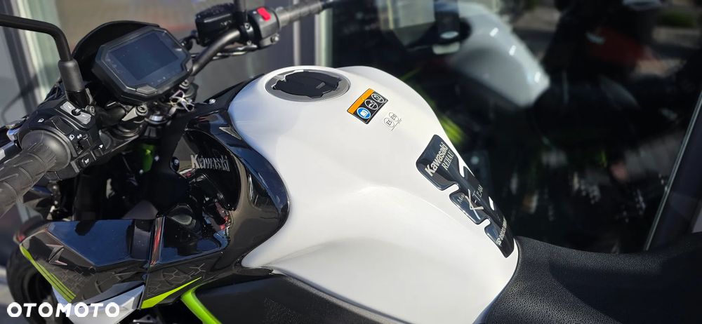 Kawasaki Z 900 - 31