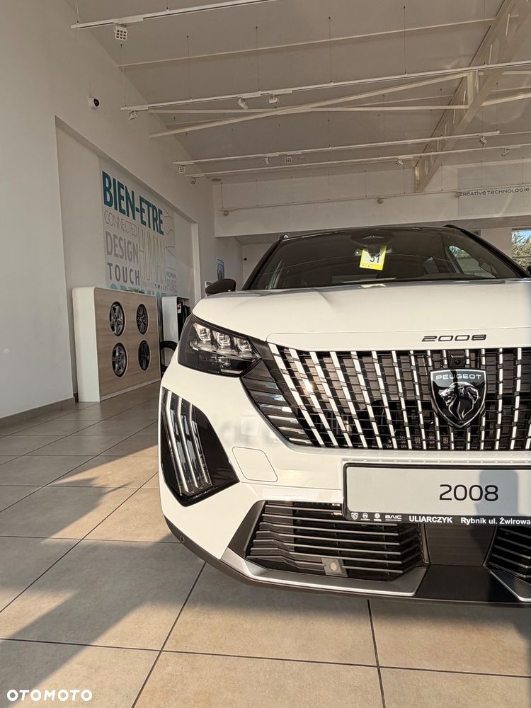 Peugeot 2008 - 10