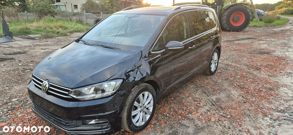 Volkswagen Touran - 2