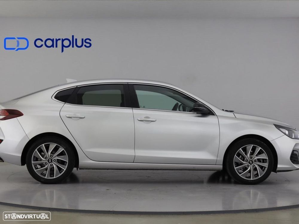 Hyundai i30 Fastback 1.0 T-GDI Style - 8