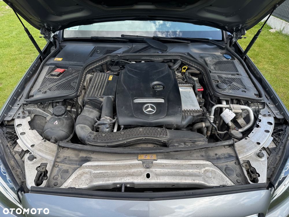 Mercedes-Benz Klasa C 200 7G-TRONIC - 31