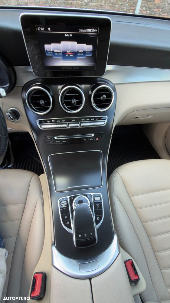 Mercedes-Benz GLC 250 d 4MATIC - 11