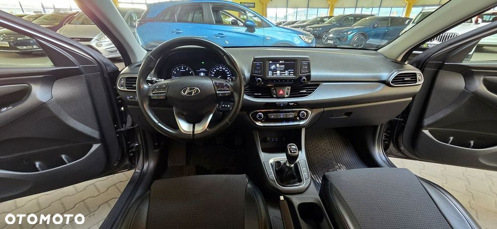 Hyundai i30 - 14