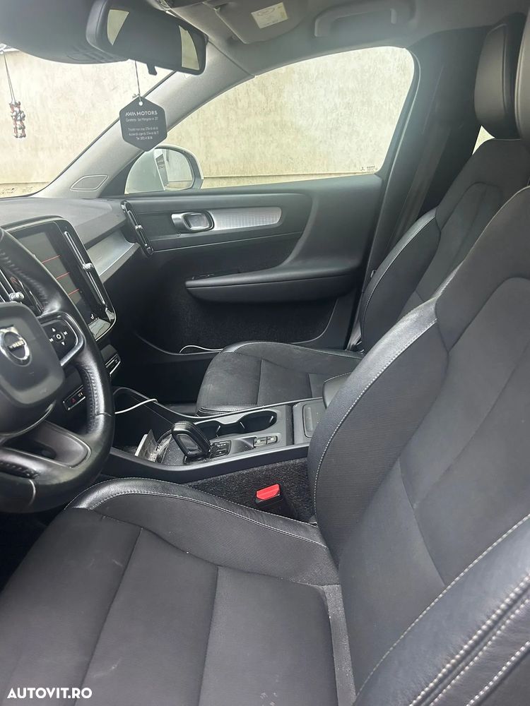 Volvo XC 40 D3 Momentum - 3