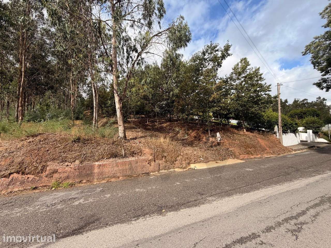 Terreno em Óis da Ribeira para construção de moradia - Grande imagem: 3/6