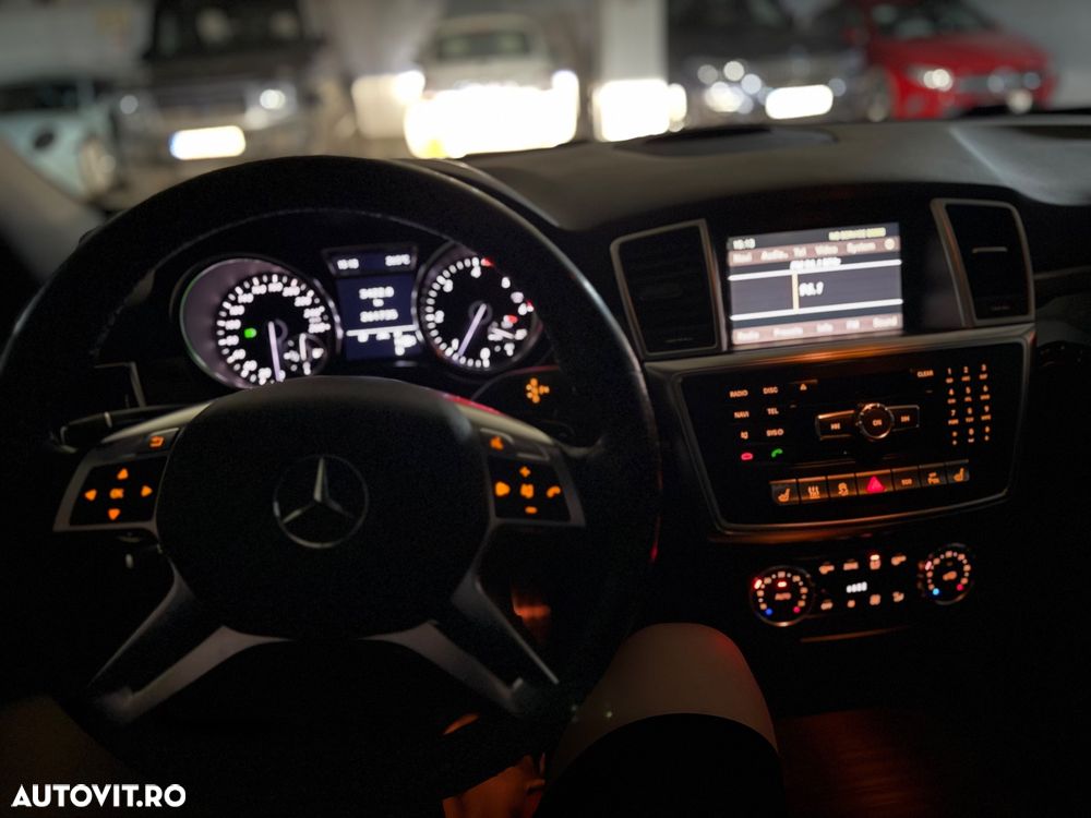 Mercedes-Benz ML 350 BlueTec 4MATIC Aut - 7