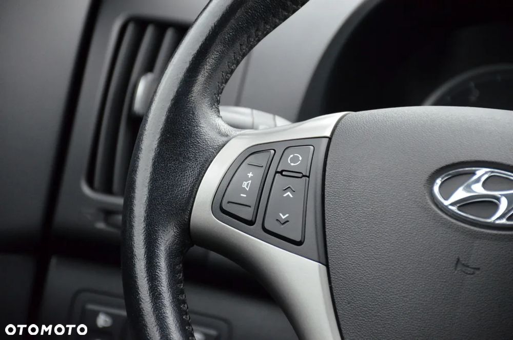 Hyundai i30 1.6 CRDi blue Classic - 28