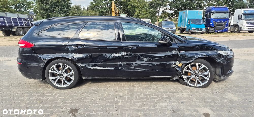 Ford Mondeo 1.5 EcoBoost ST-Line X - 11