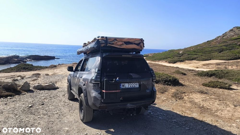 Toyota Land Cruiser LC 4.0 V6 Invincible - 37