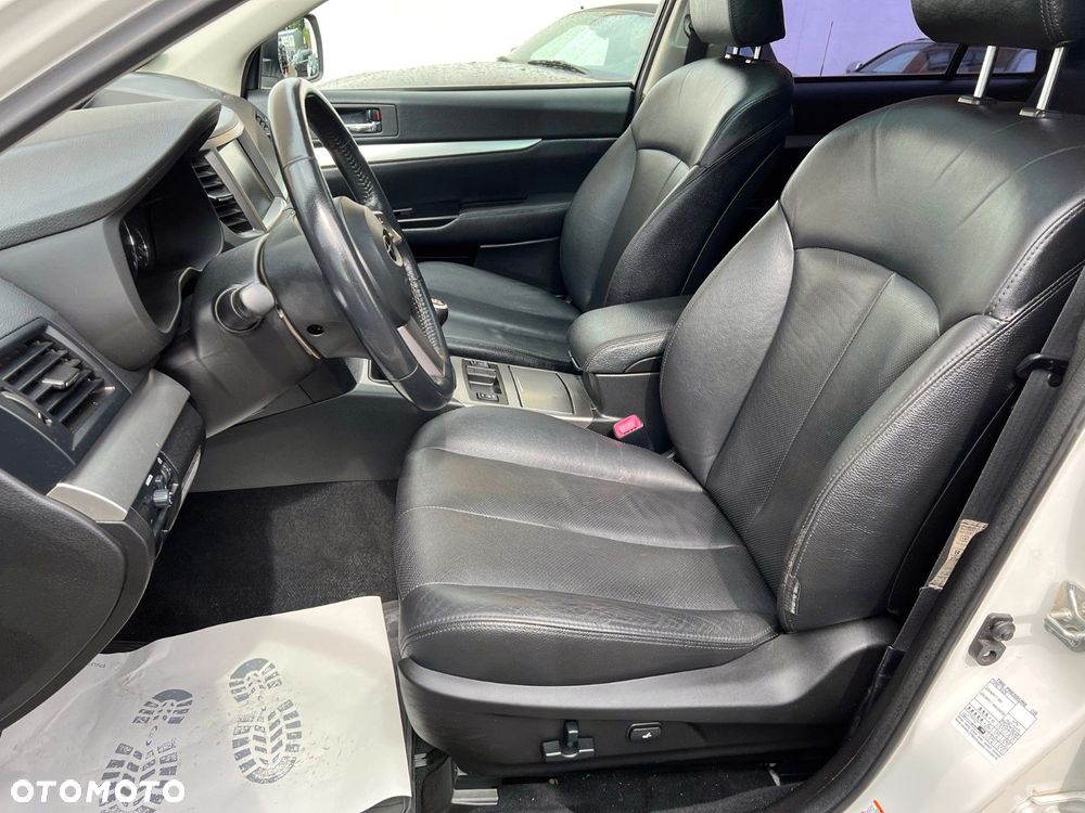 Subaru Legacy 2.0 D Comfort - 2