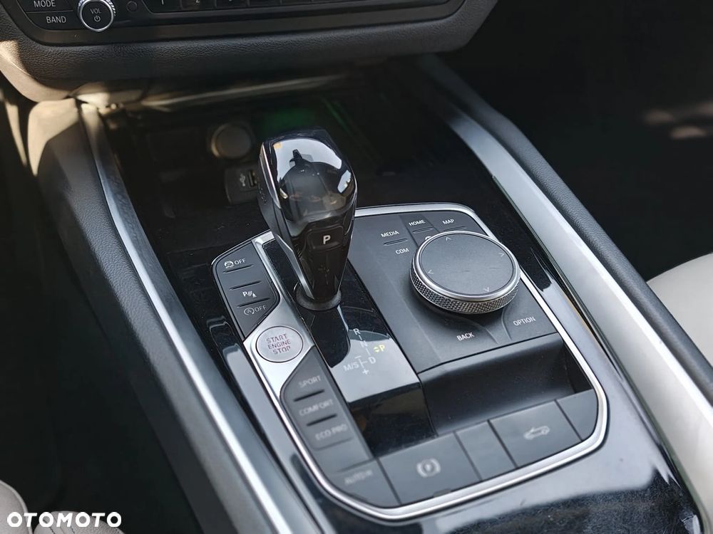 BMW Z4 sDrive30i - 22