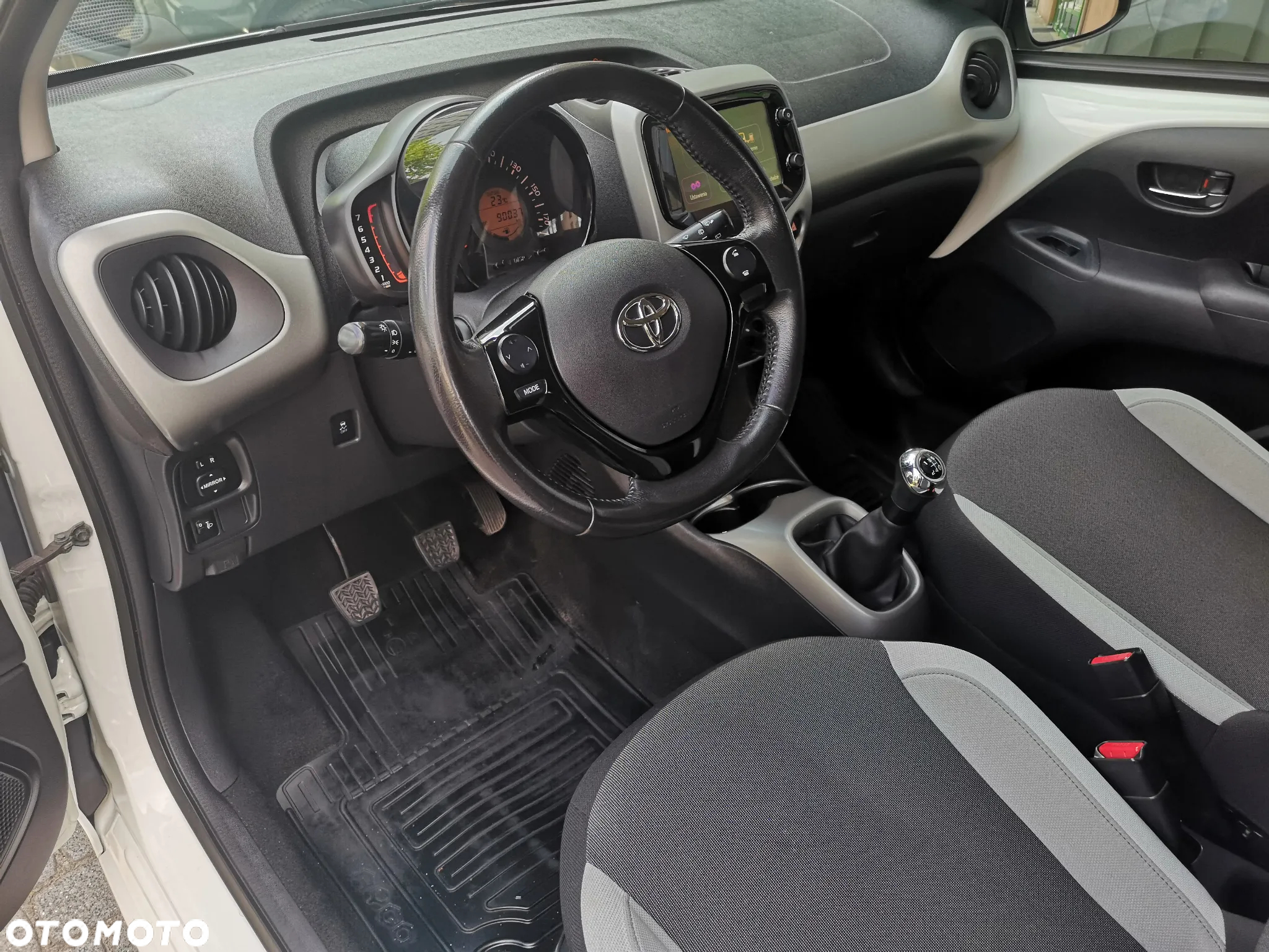 Toyota Aygo 1.0 VVT-i Sprint EU6 - 7