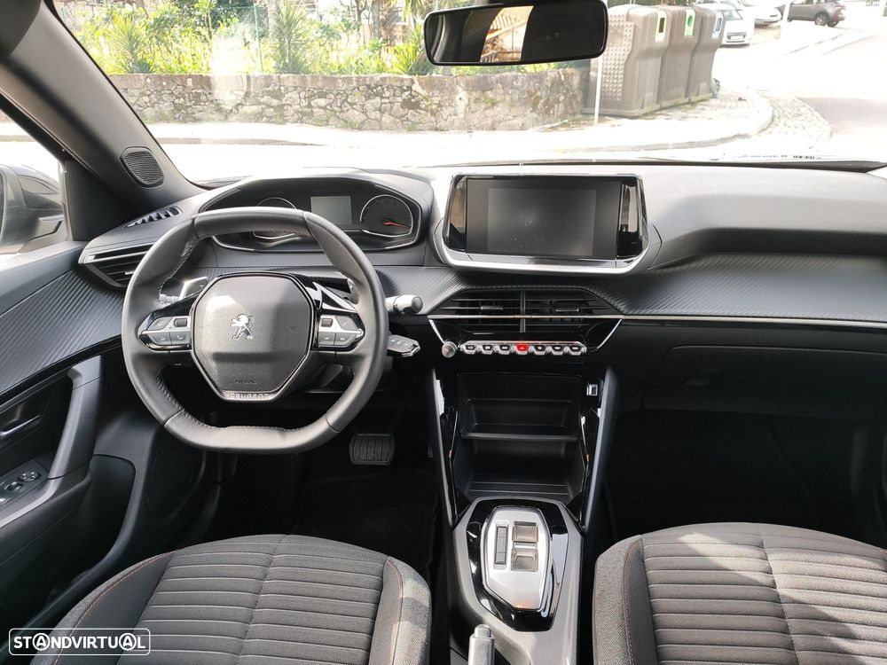 Peugeot 2008 1.5 BlueHDi Allure Pack EAT8 - 9