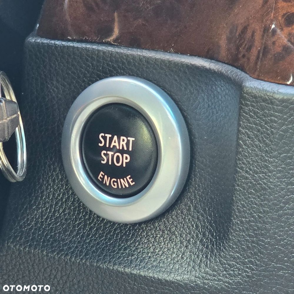 BMW Seria 5 530d Sport-Aut Edition Sport - 39