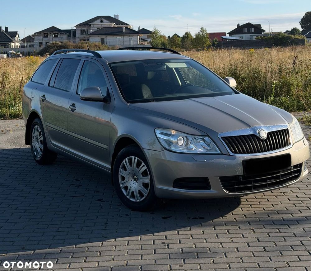 Skoda Octavia 1.6 TDI Classic DSG - 1