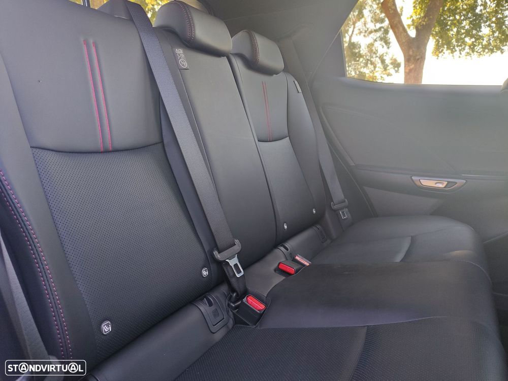 Lexus LBX Elegant - 22