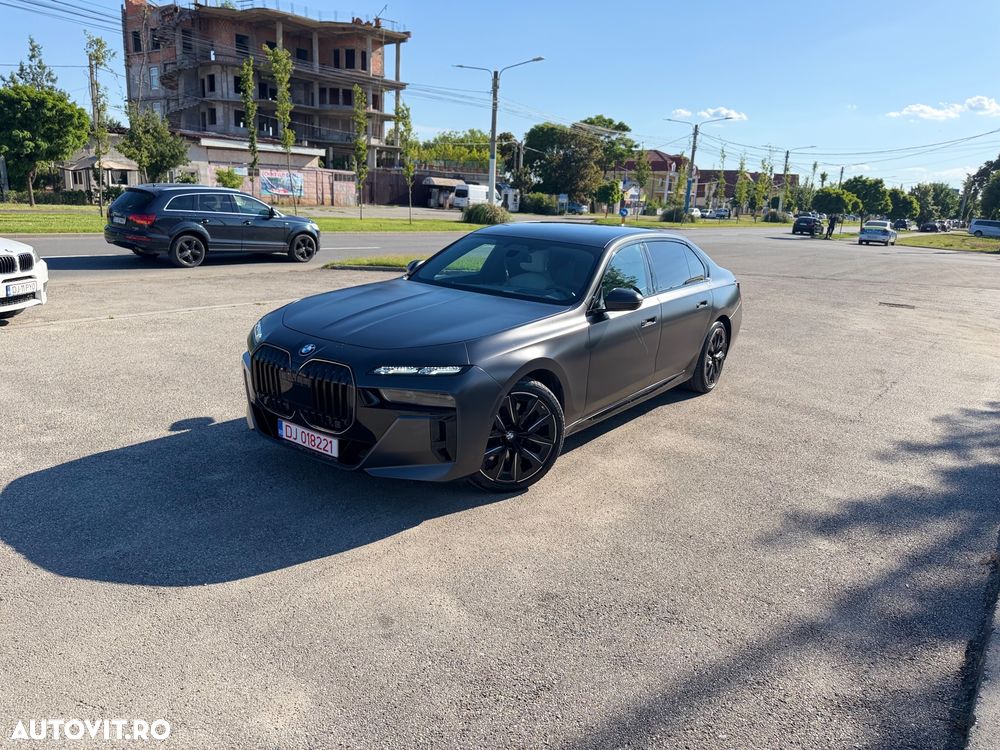 BMW Seria 7 - 12