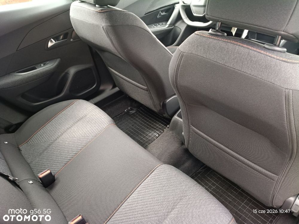 Peugeot 2008 - 15
