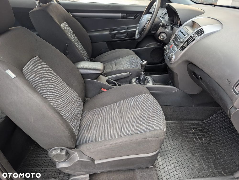 Kia Ceed 2.0 Optimum - 19
