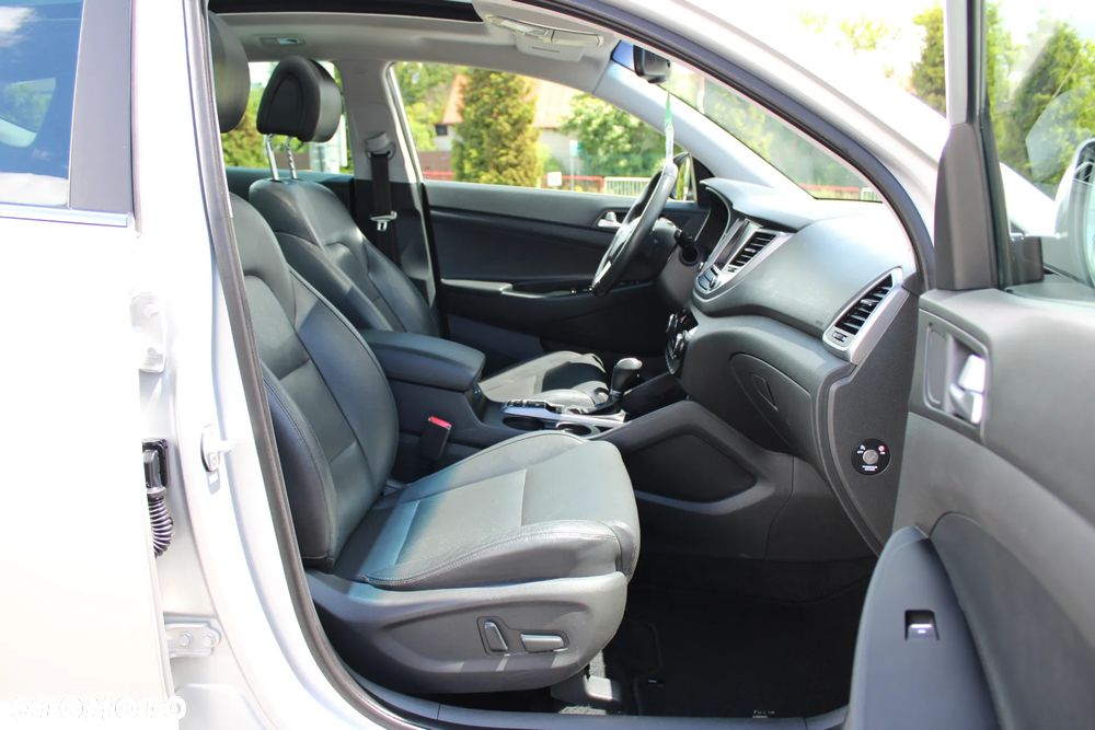Hyundai Tucson blue 1.7 CRDi 2WD DCT Premium - 21