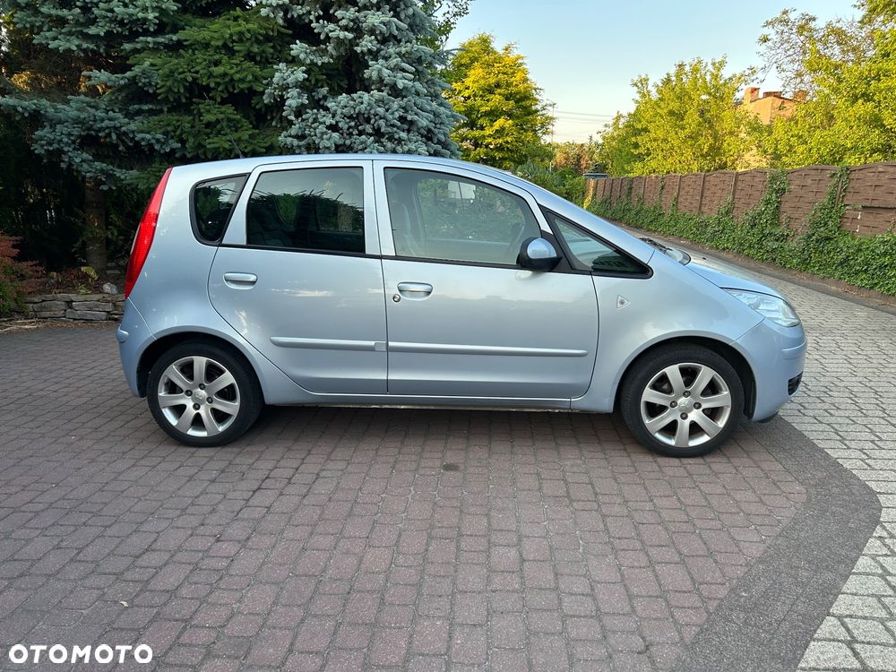Mitsubishi Colt - 27