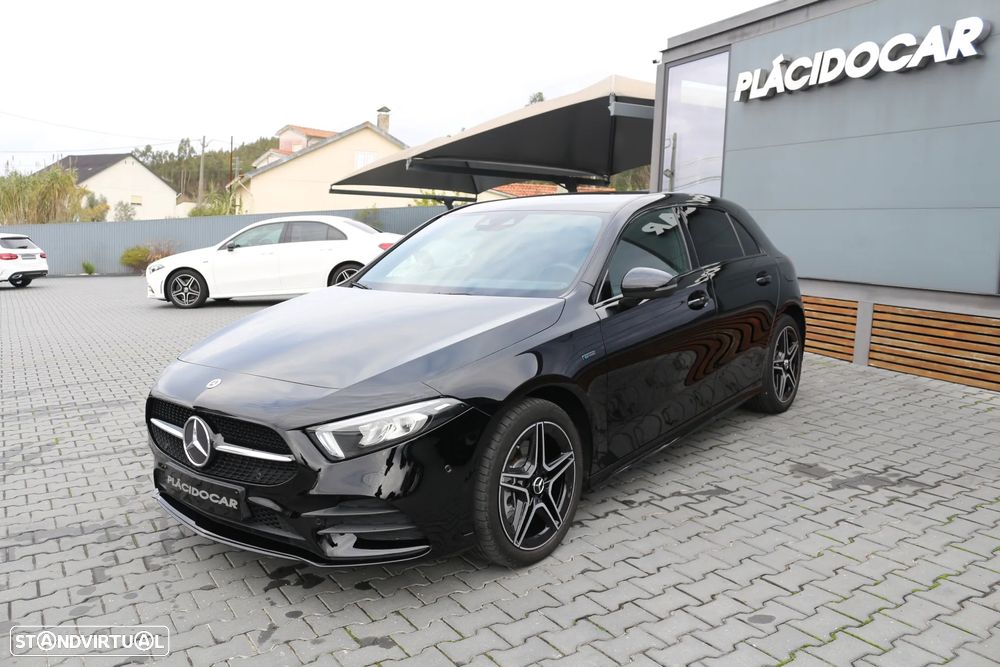 Mercedes-Benz A 250 e 8G-DCT AMG Line - 2