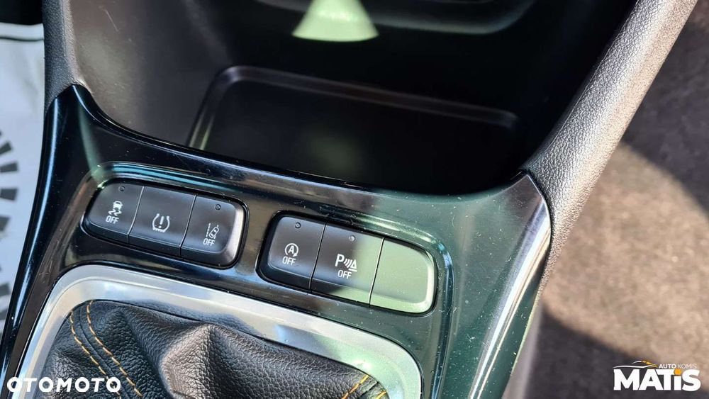 Opel Crossland X - 34