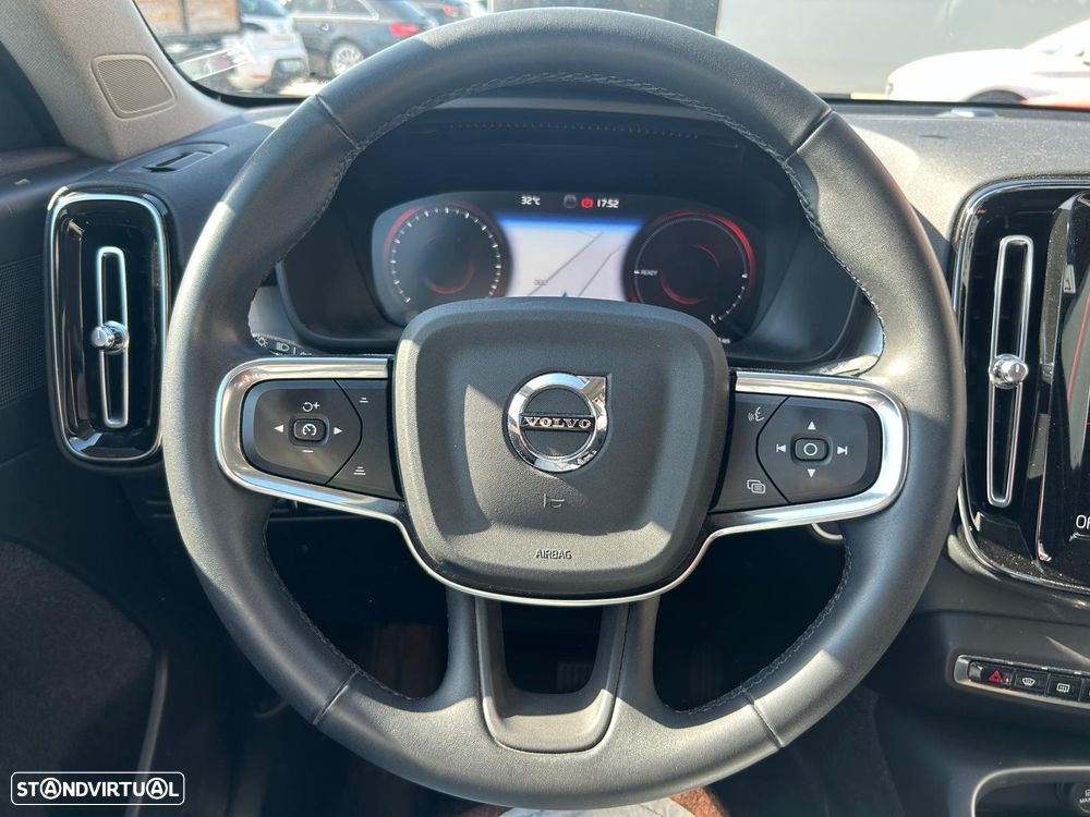Volvo XC 40 T4 Recharge DKG Essential - 14
