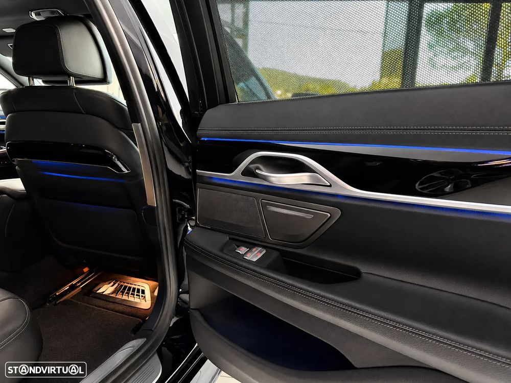 BMW 750 Ld xDrive Pack M Auto - 10