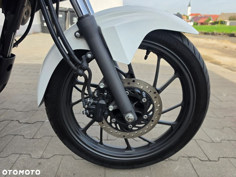 Honda CB - 18