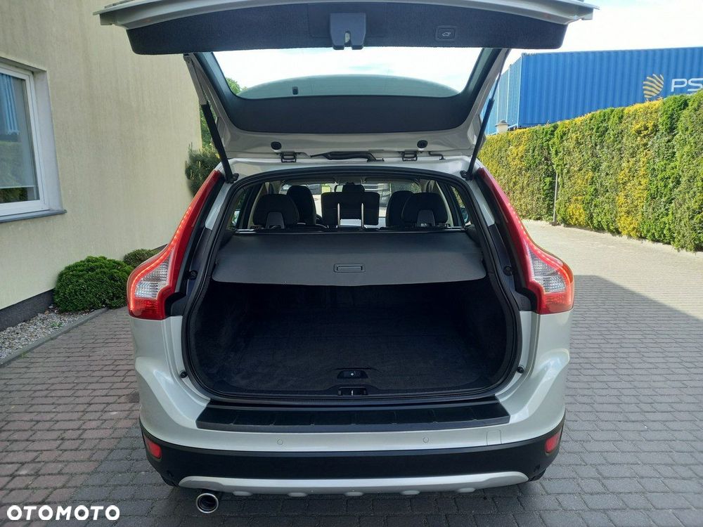 Volvo XC 60 DRIVe Momentum - 20
