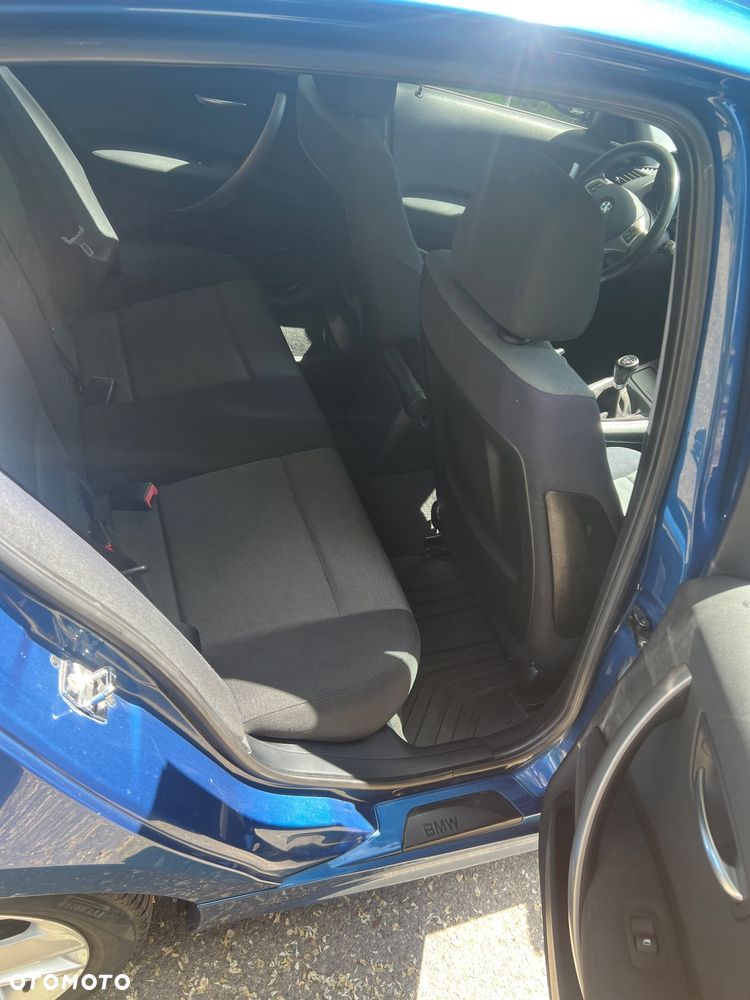 BMW Seria 1 118i - 9